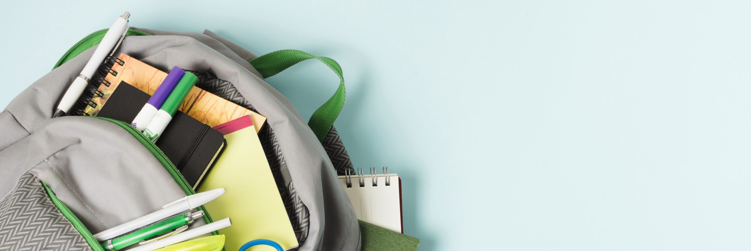 Before starting school: What should you have in your school bag?